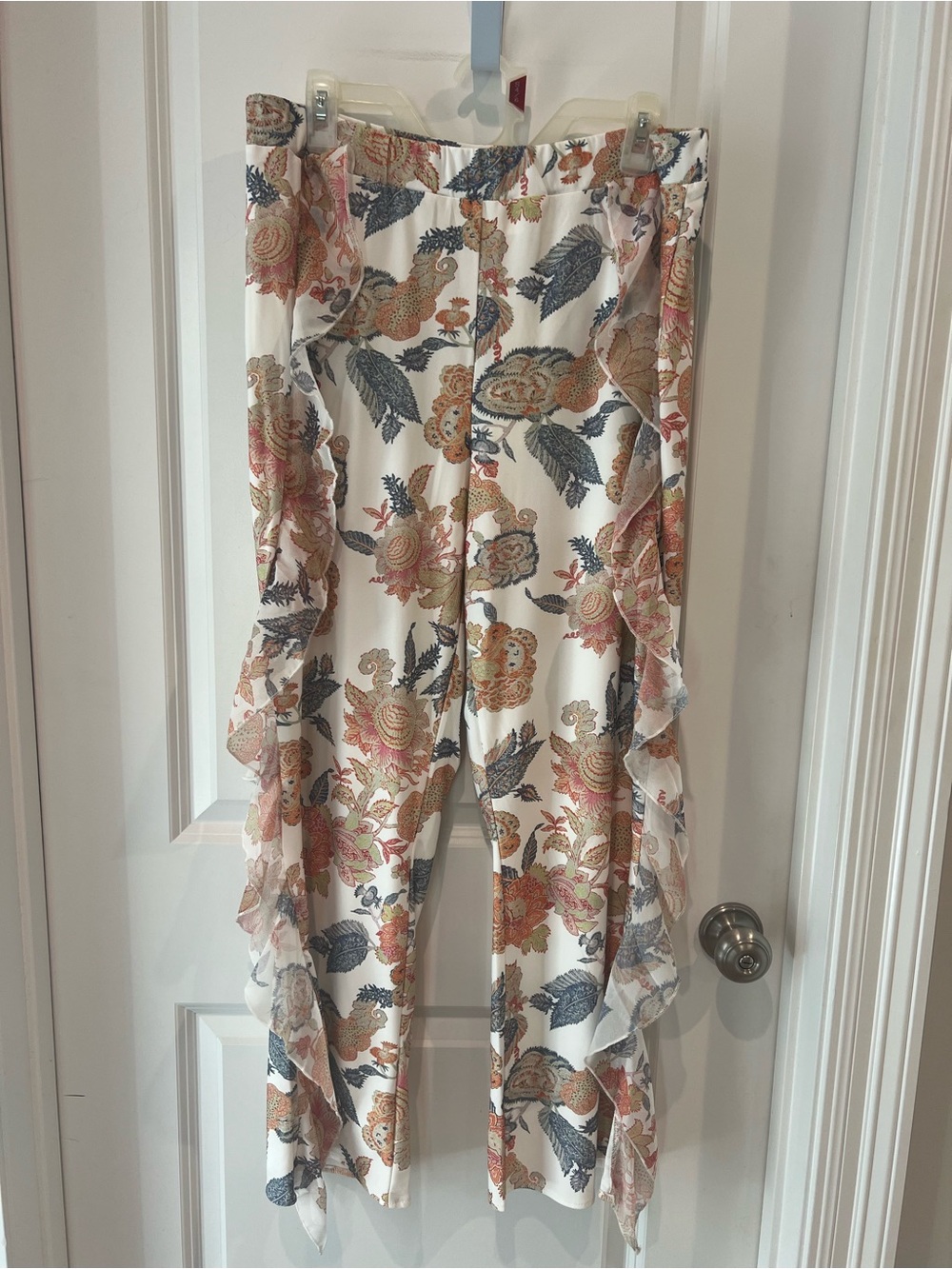 NWT LaBellum Hillary Scott Floral Ruffle Side Pants Size XL
